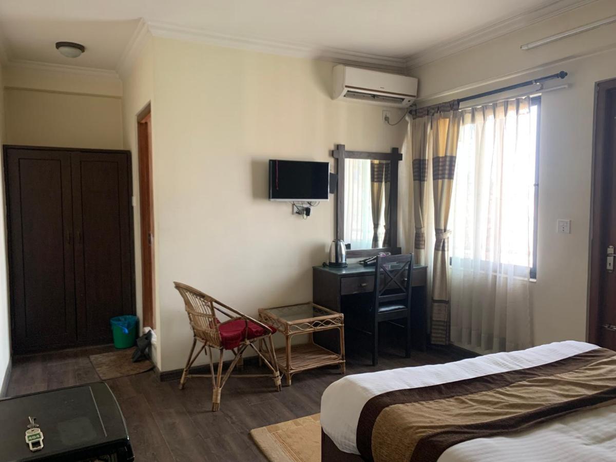 Alpine Hotel & Apartment Kathmandu Exterior photo